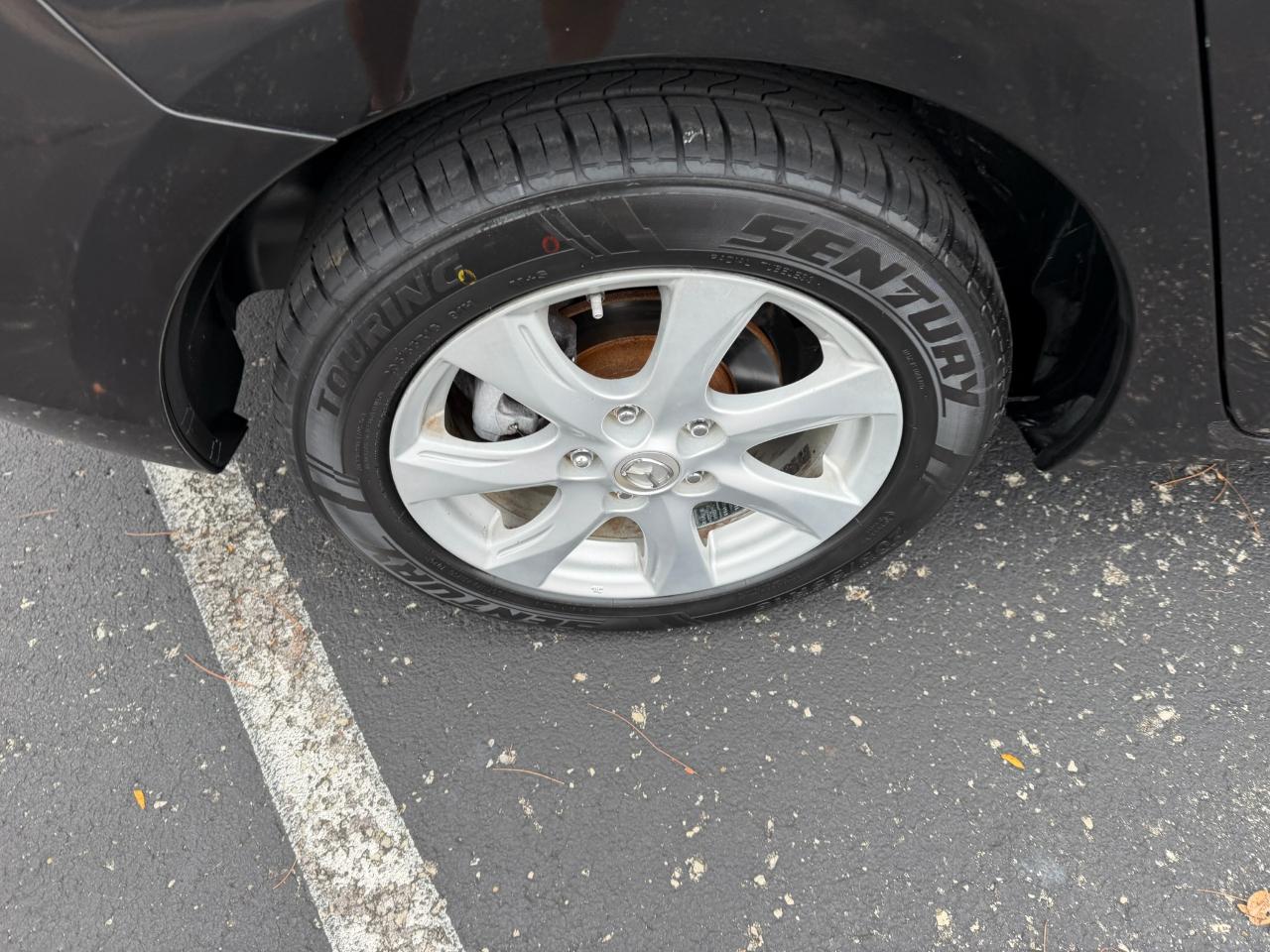 Mazda MAZDA3 i Touring 4-door 2010