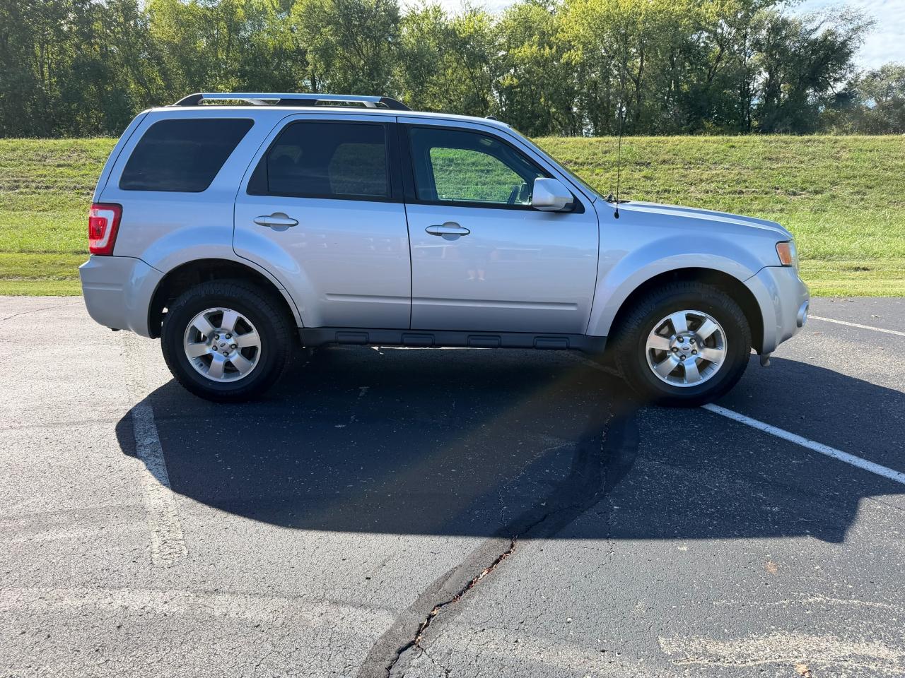 Ford Escape Limited FWD 2012
