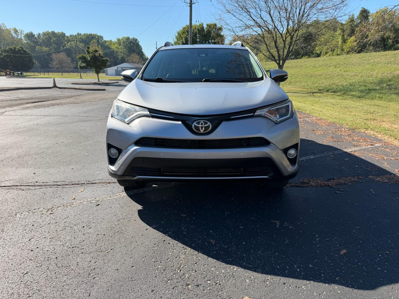 Toyota RAV4 XLE AWD 2018