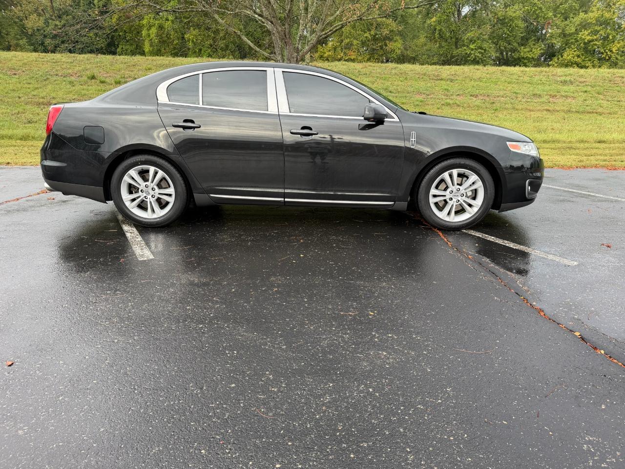 Lincoln MKS FWD 2009