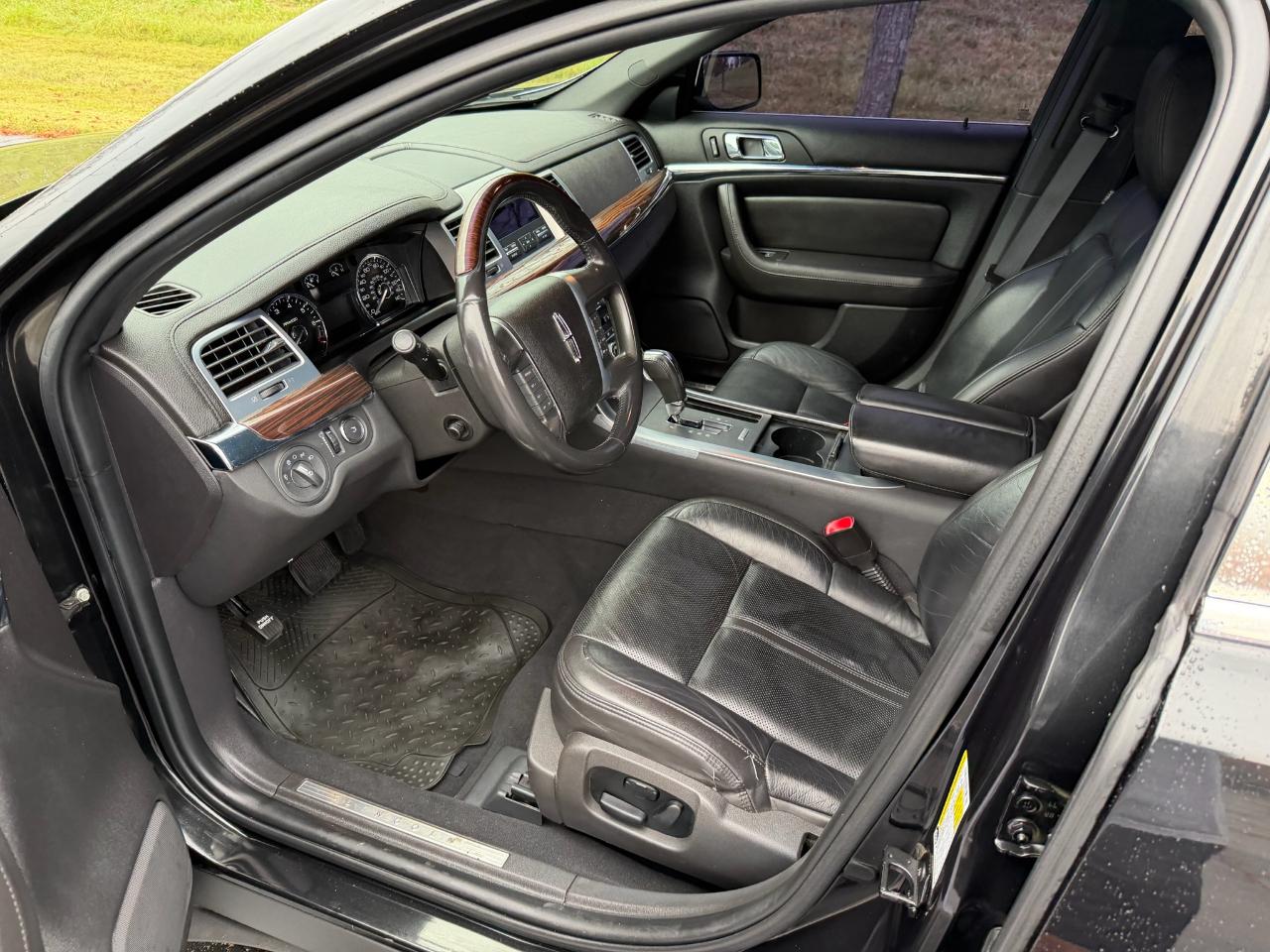Lincoln MKS FWD 2009
