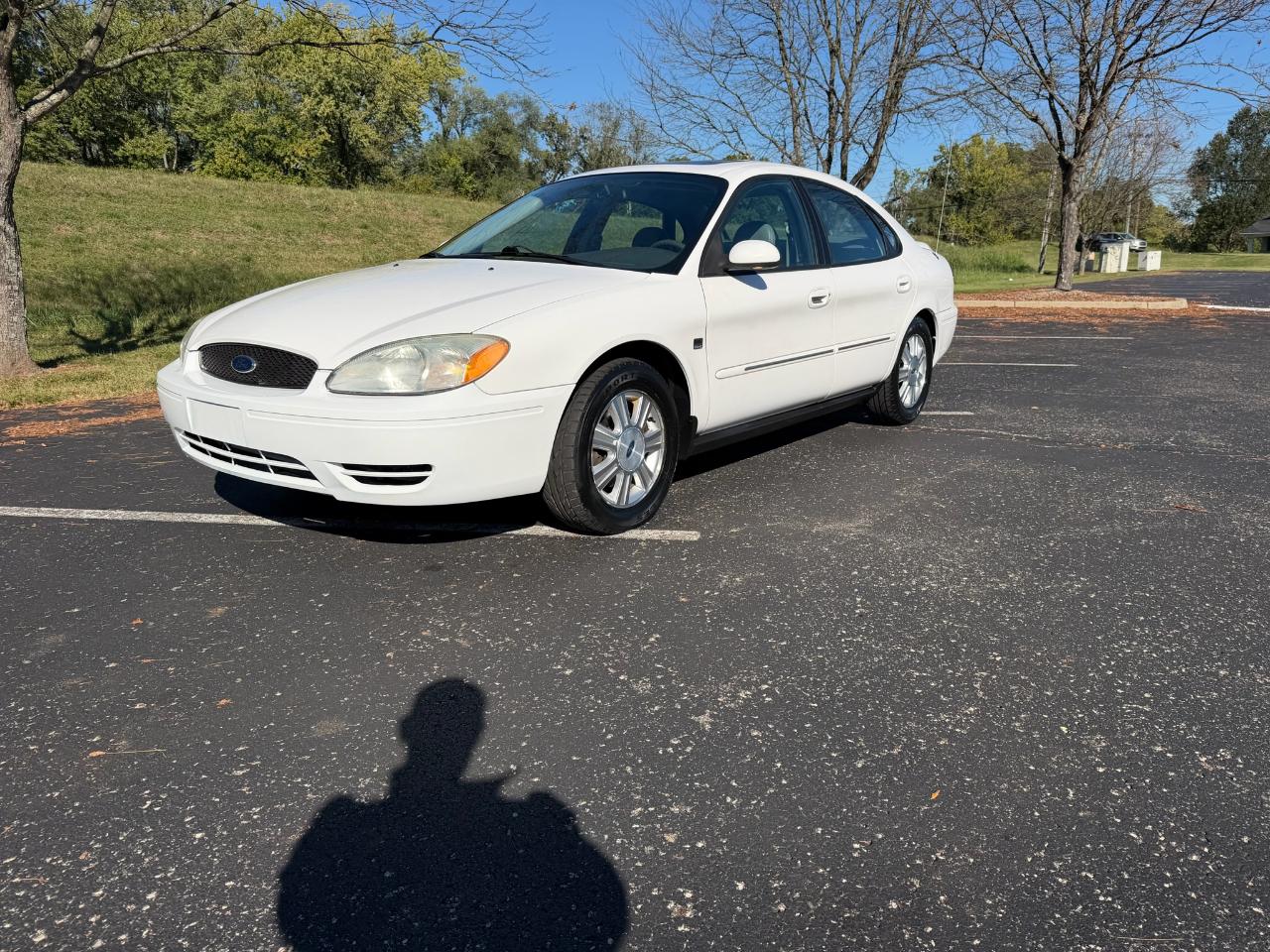 Ford Taurus SEL 2004