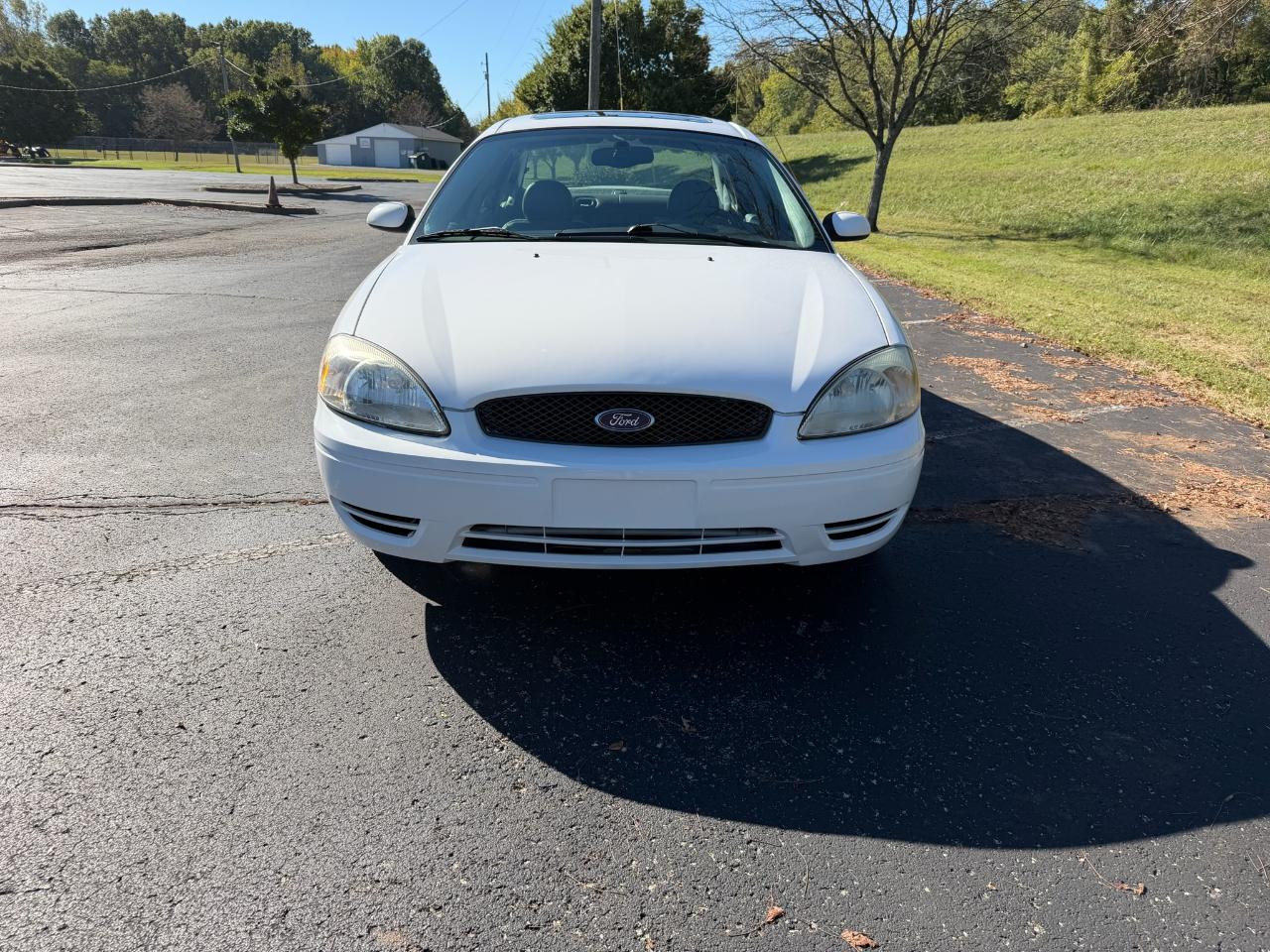 Ford Taurus SEL 2004