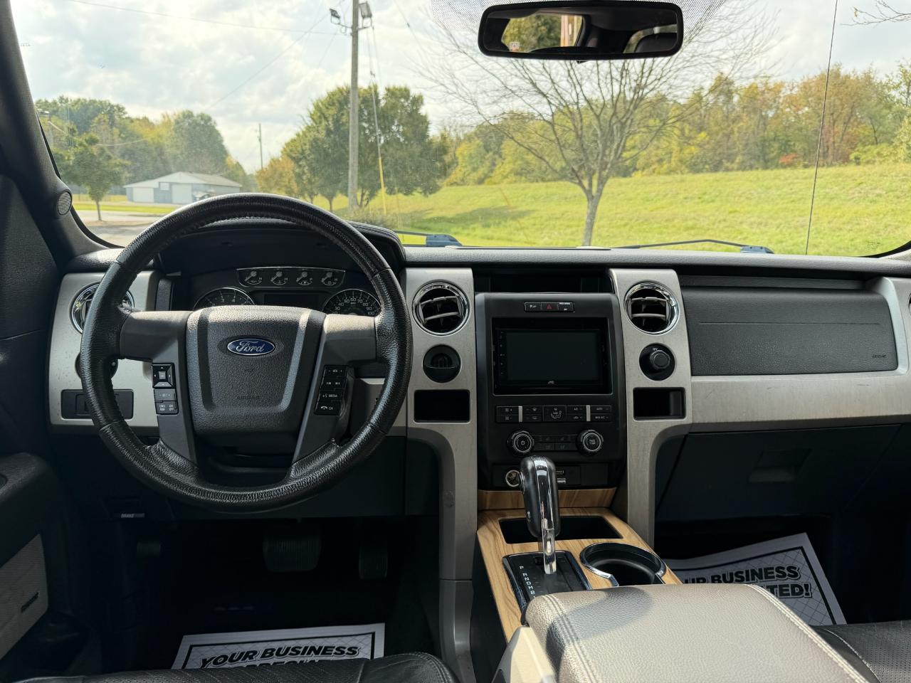 Ford F-150 Lariat SuperCrew 2WD 2011