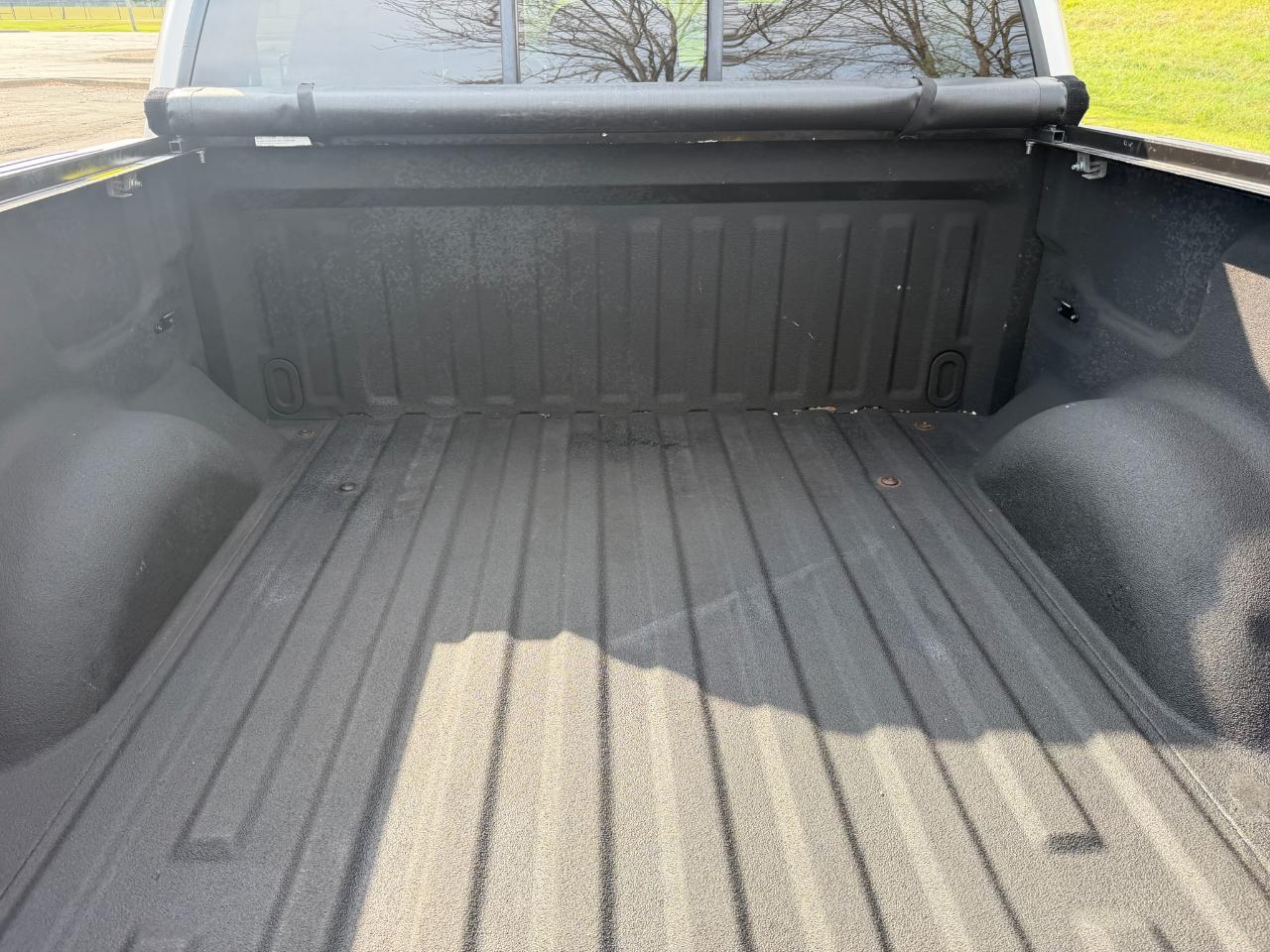 Ford F-150 Lariat SuperCrew 2WD 2011