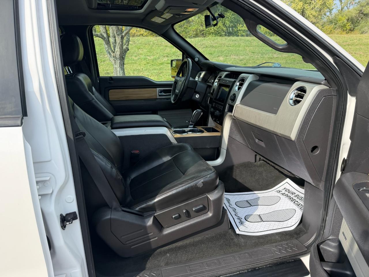 Ford F-150 Lariat SuperCrew 2WD 2011