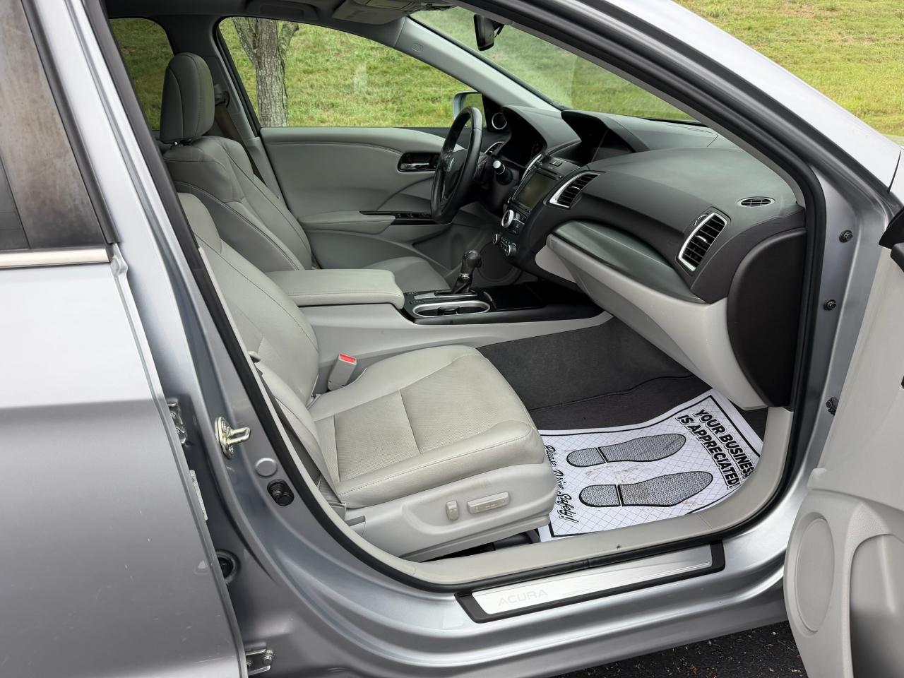 Acura RDX Tech 4D SUV FWD 2017