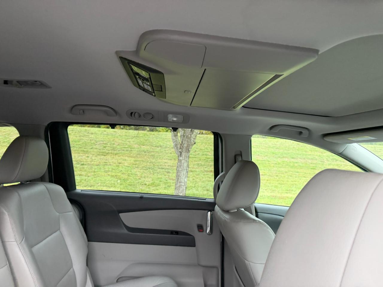 Honda Odyssey Touring 2014