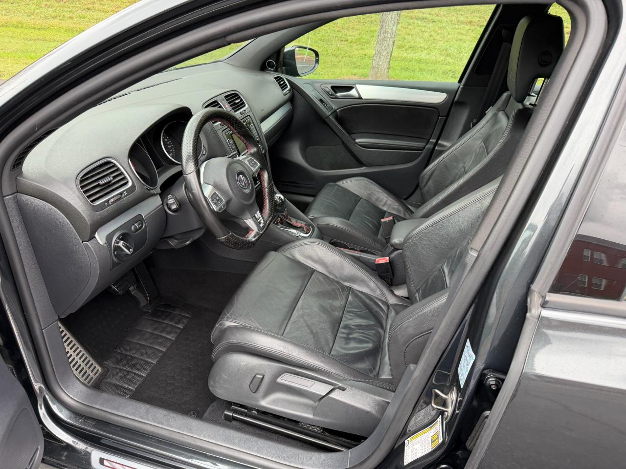 Volkswagen GTI 4-door 2012