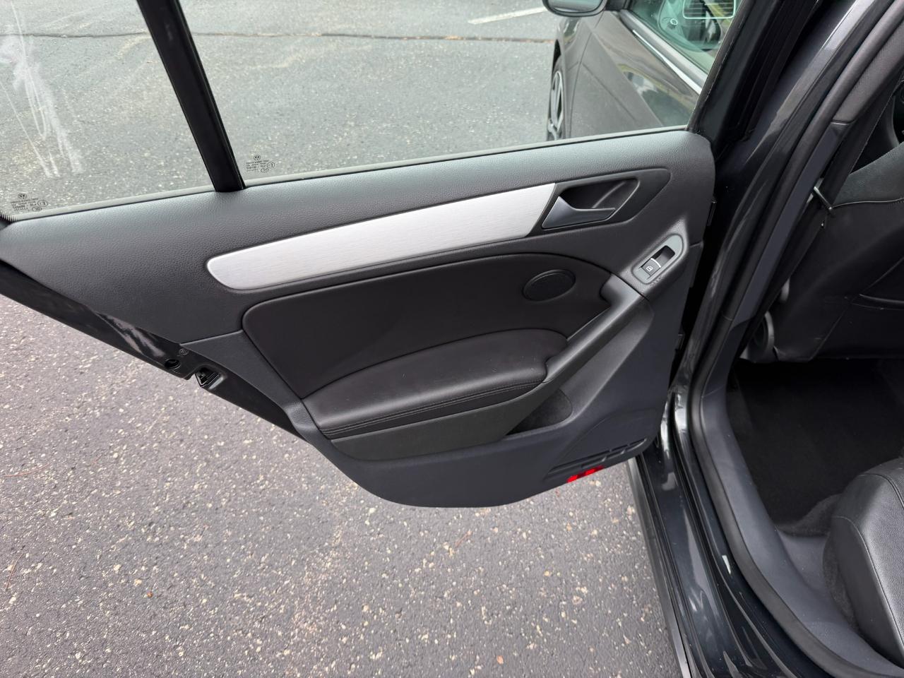 Volkswagen GTI 4-door 2012