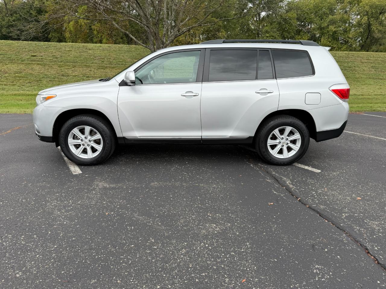 Toyota Highlander Sport 4WD 2012