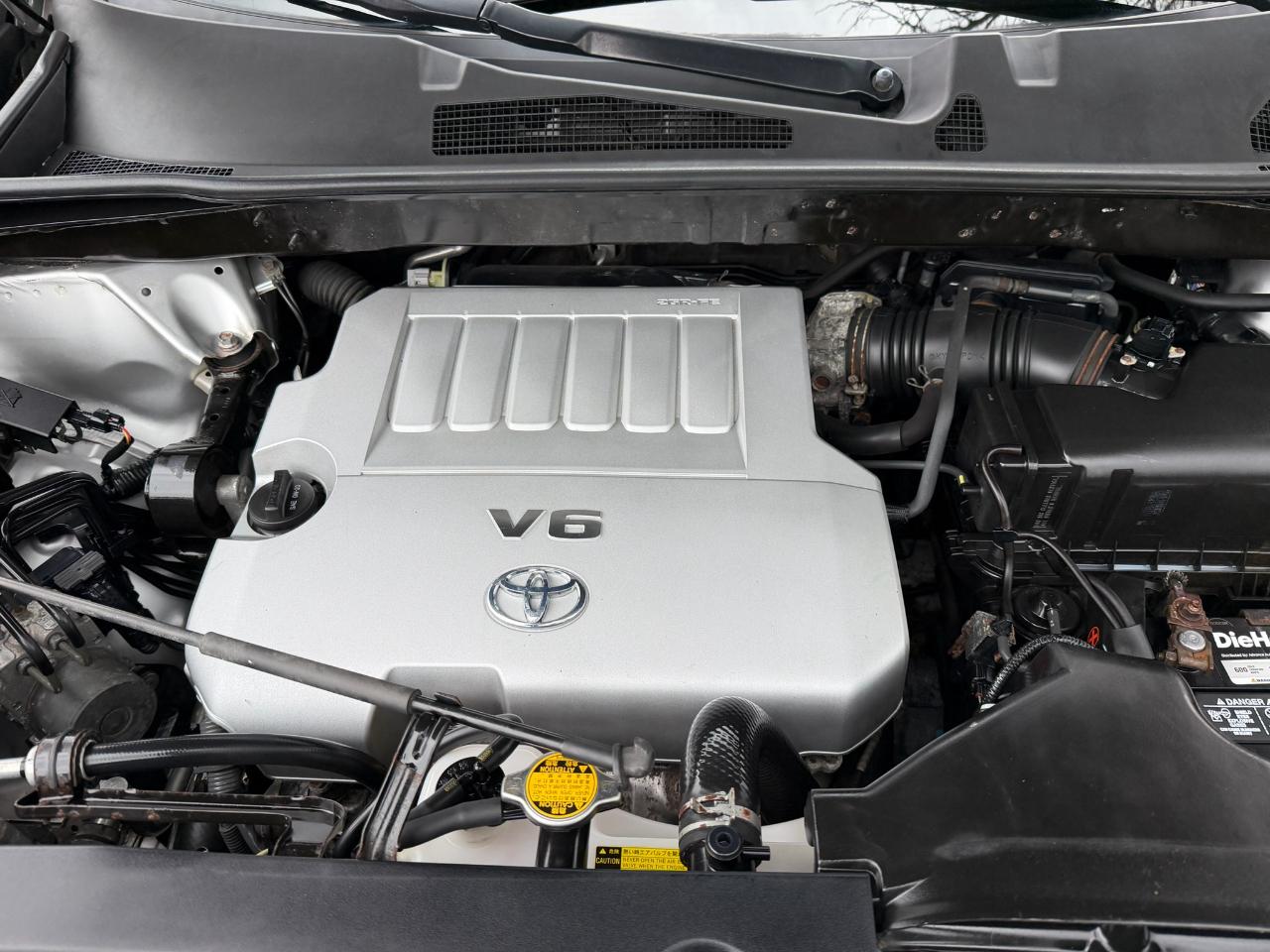 Toyota Highlander Sport 4WD 2012