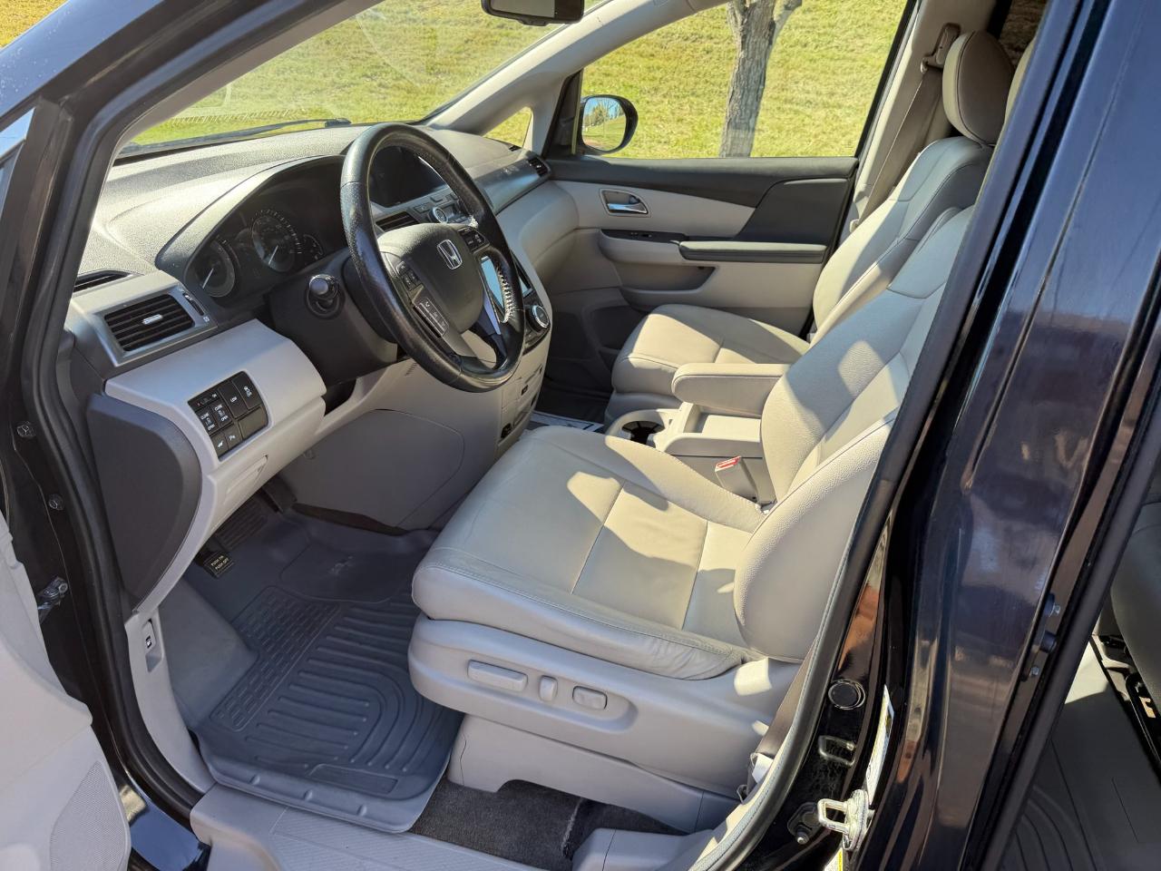 Honda Odyssey Touring Elite 2014