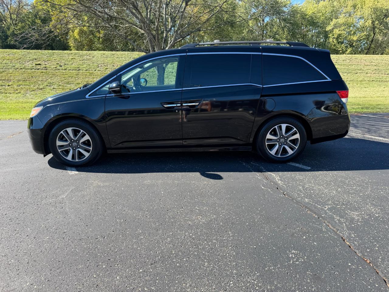 Honda Odyssey Touring Elite 2014