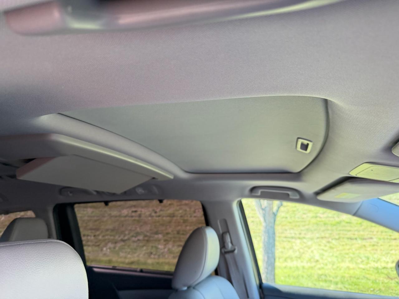 Honda Odyssey Touring Elite 2014