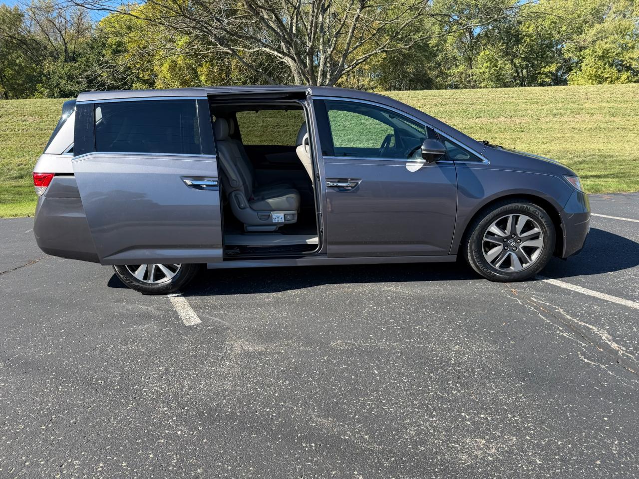 Honda Odyssey Touring 2015