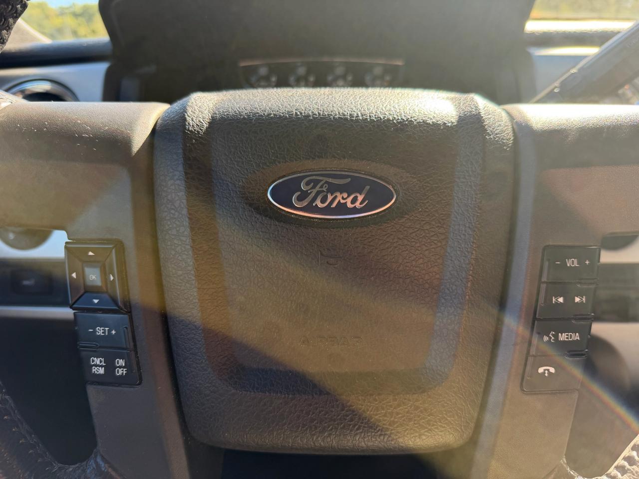 Ford F-150 Lariat SuperCrew 4WD 2013