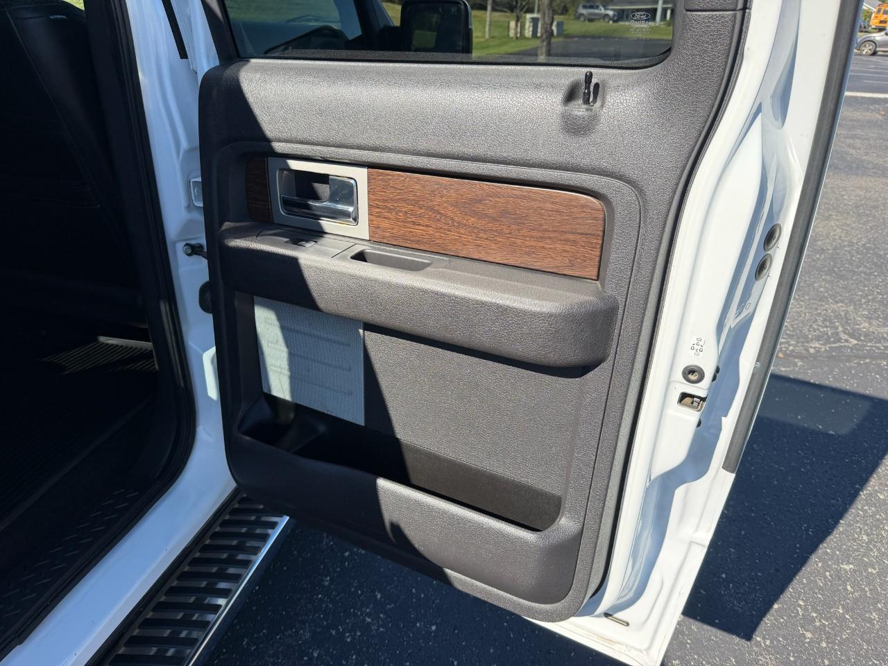 Ford F-150 Lariat SuperCrew 4WD 2013