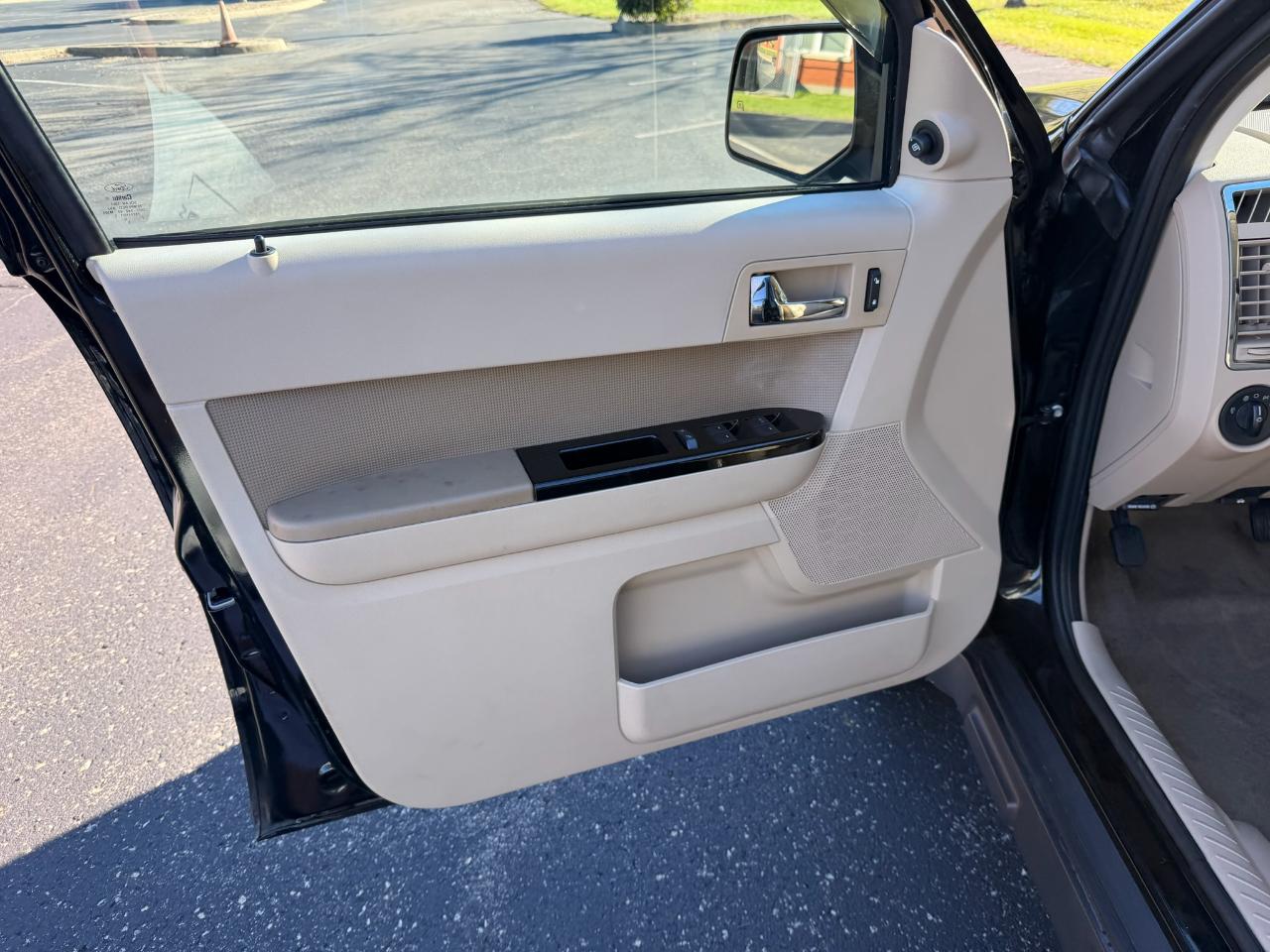 Ford Escape Limited FWD 2012