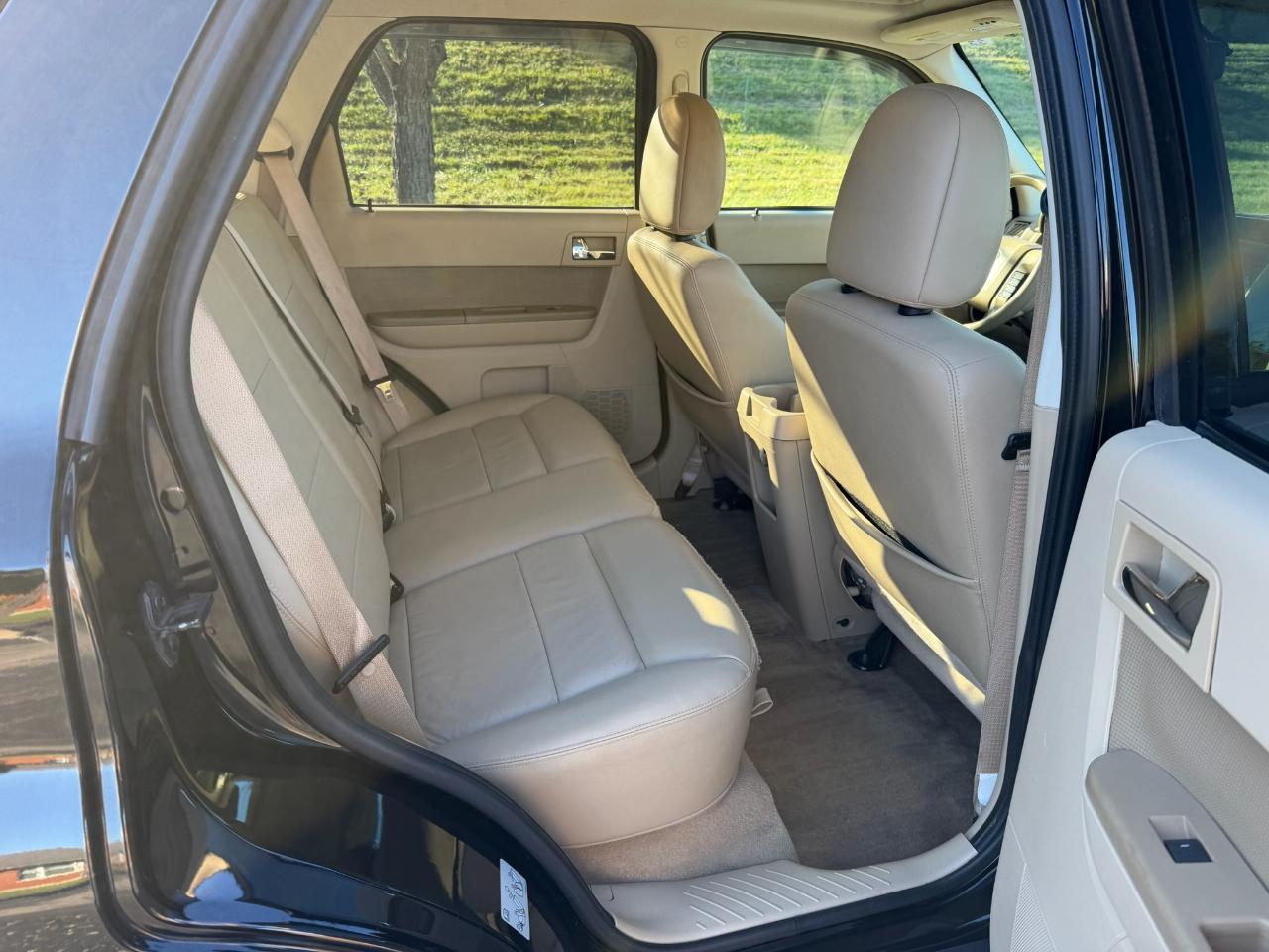 Ford Escape Limited FWD 2012