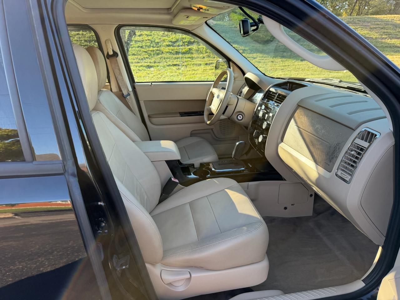 Ford Escape Limited FWD 2012