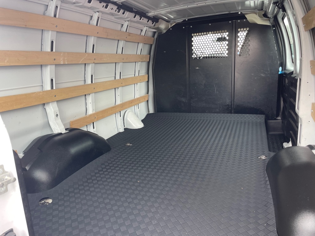 GMC Savana G2500 Cargo 2023