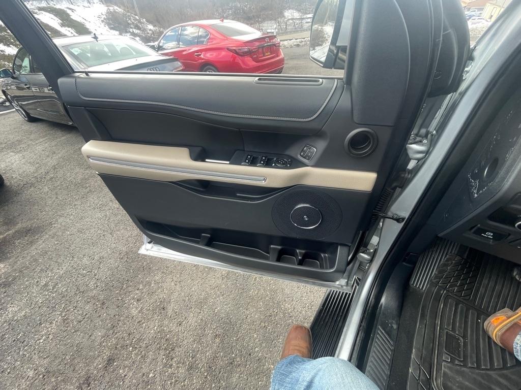 Ford Expedition Limited 4WD 2024