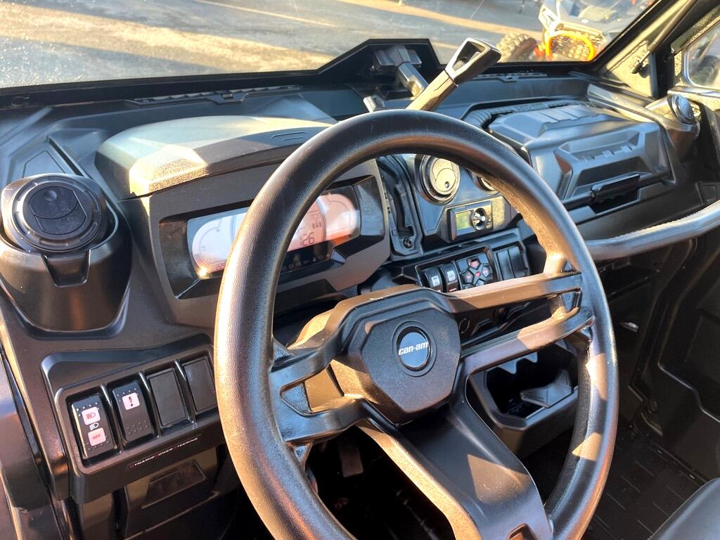 Can-Am Defender Limited Cab HD10  2022