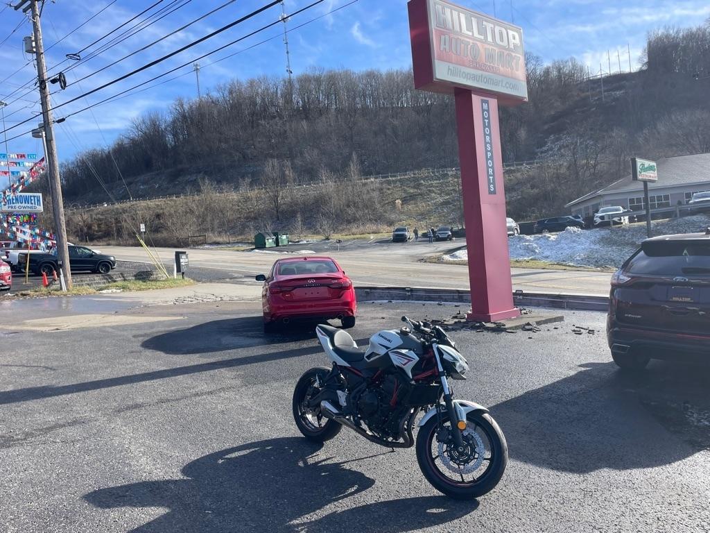 Kawasaki Z650  2022