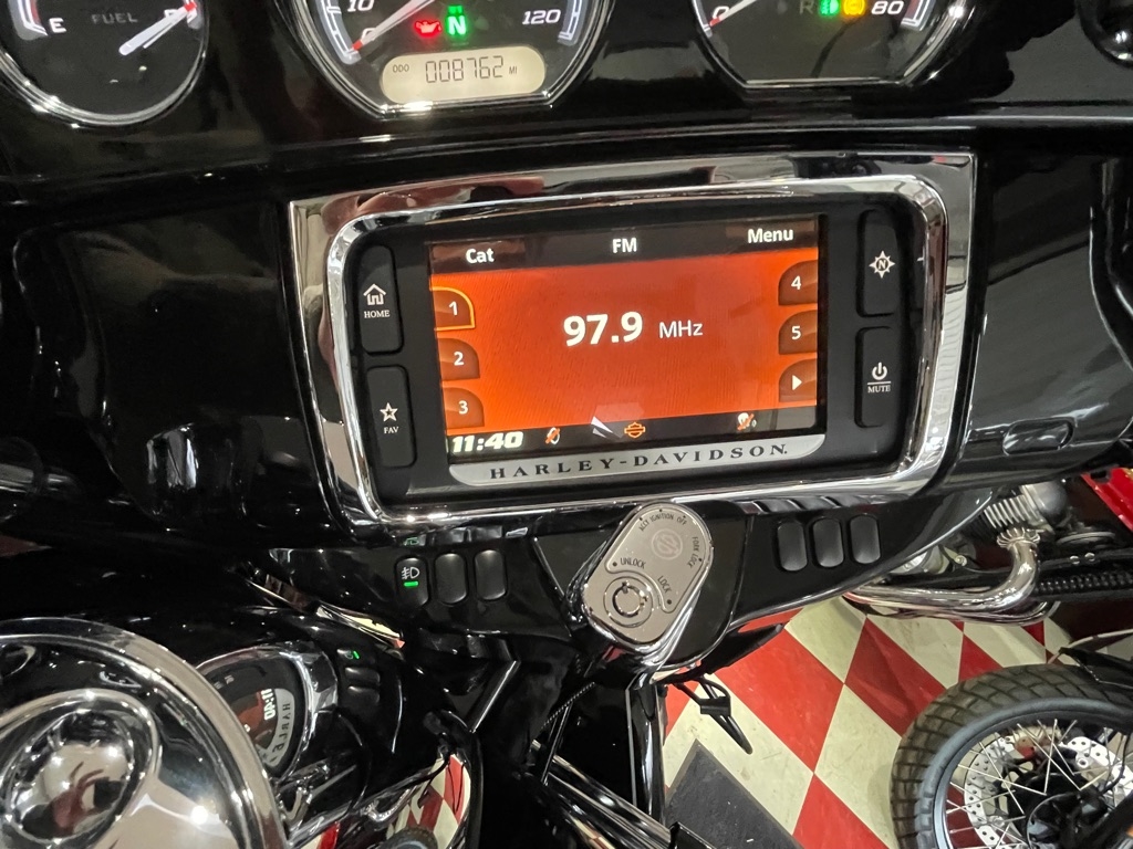 Harley-Davidson FLHTK Ultra Classic Limited 2014