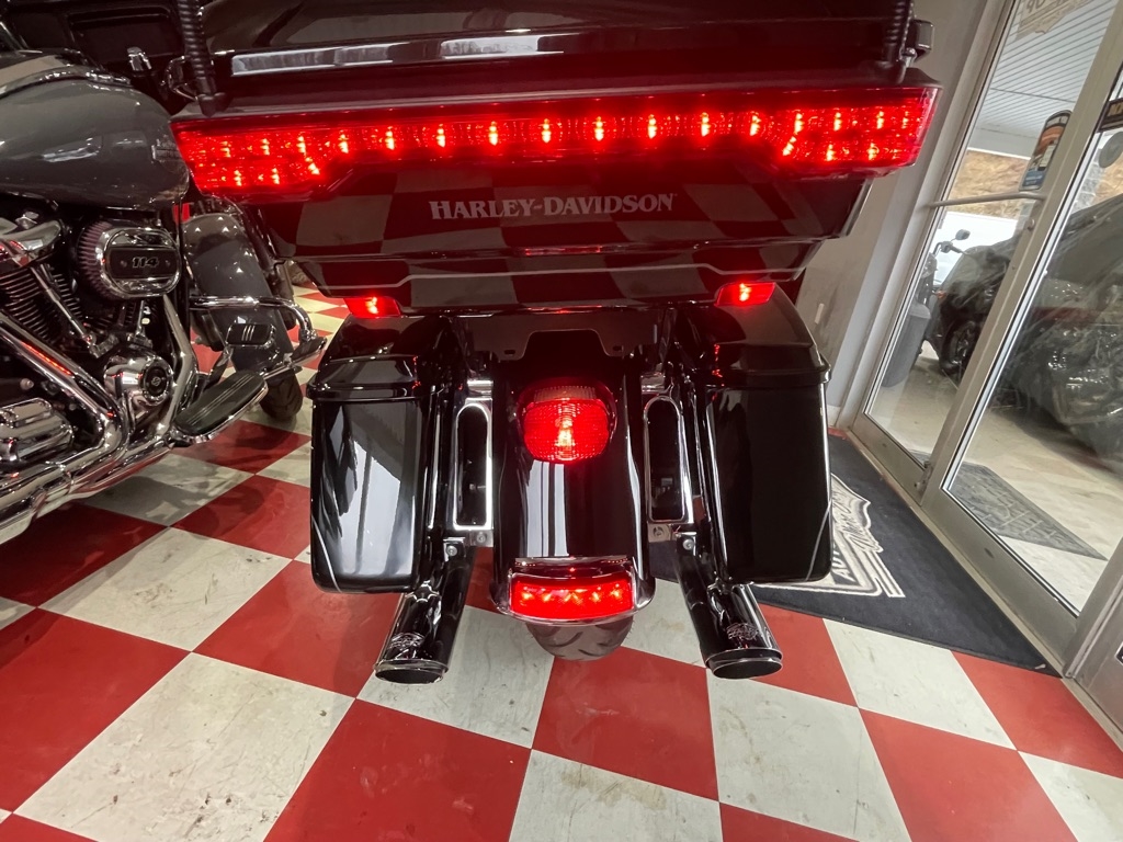 Harley-Davidson FLHTK Ultra Classic Limited 2014