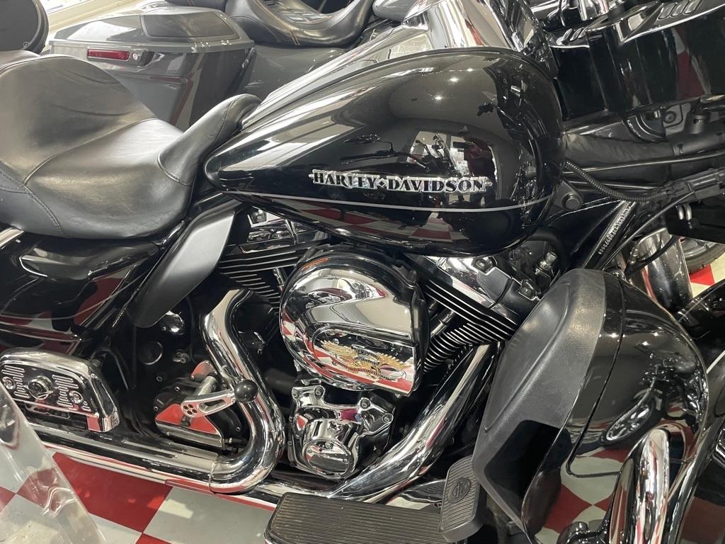 Harley-Davidson FLHTKL  2015