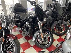 2015 Harley-Davidson FLHTKL 