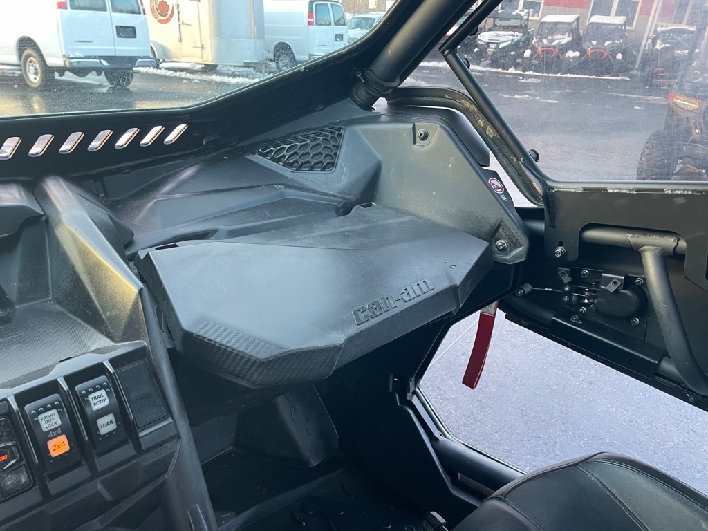 Can-Am Maverick X3 RS Turbo R  2024