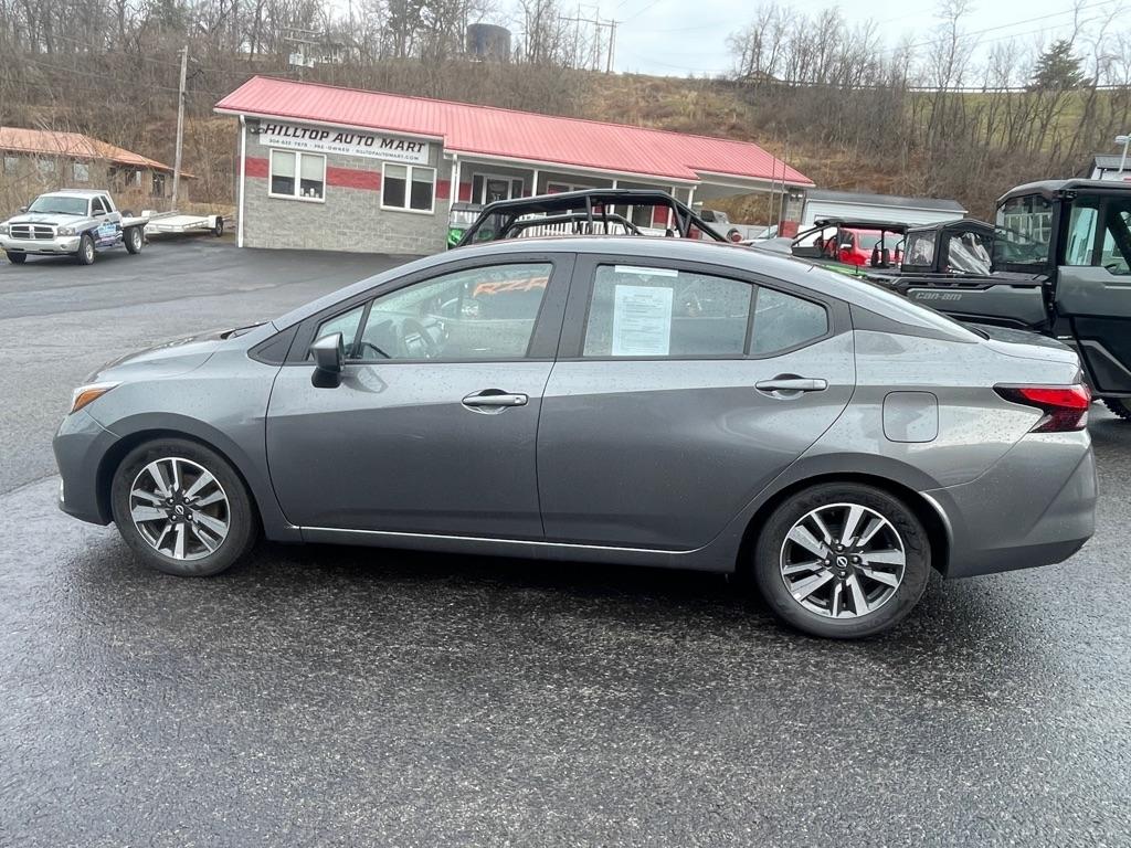 Nissan Versa SV 2025