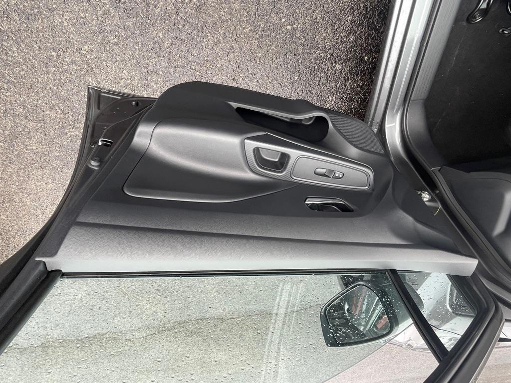 Nissan Versa SV 2025