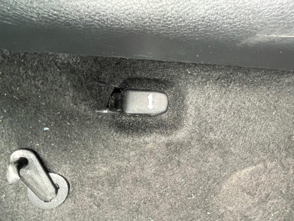 Nissan Versa SV 2025