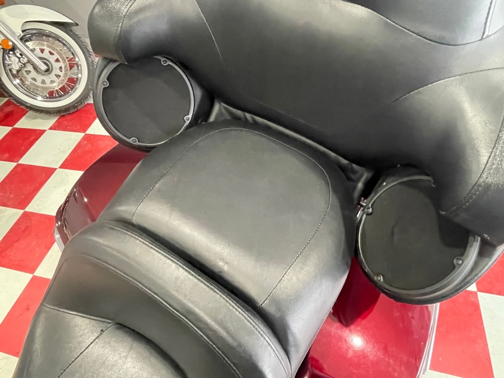 Harley-Davidson FLHTKL  2015