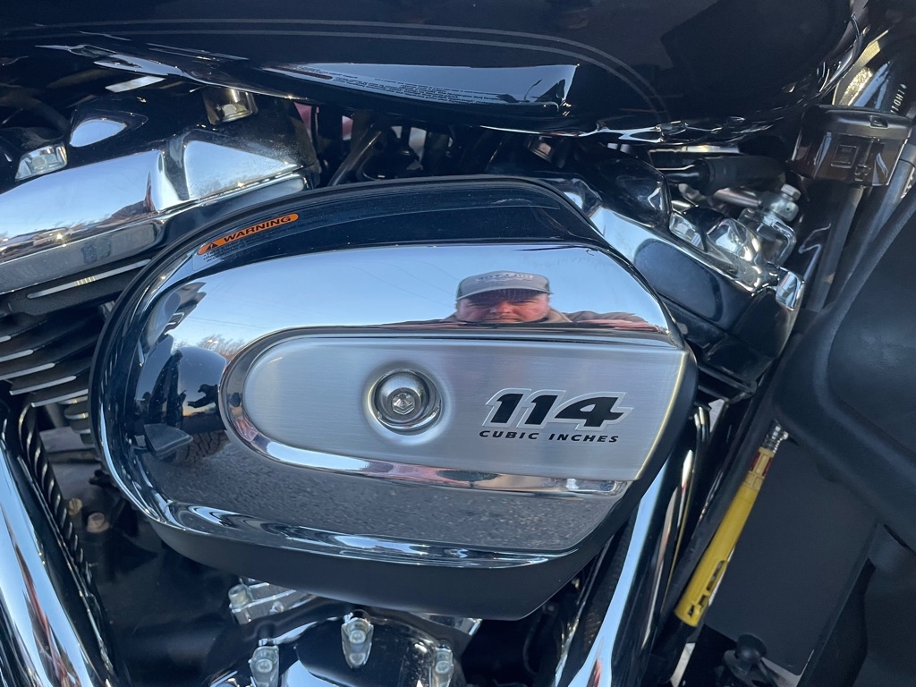 Harley-Davidson FLHTCUTG  2021