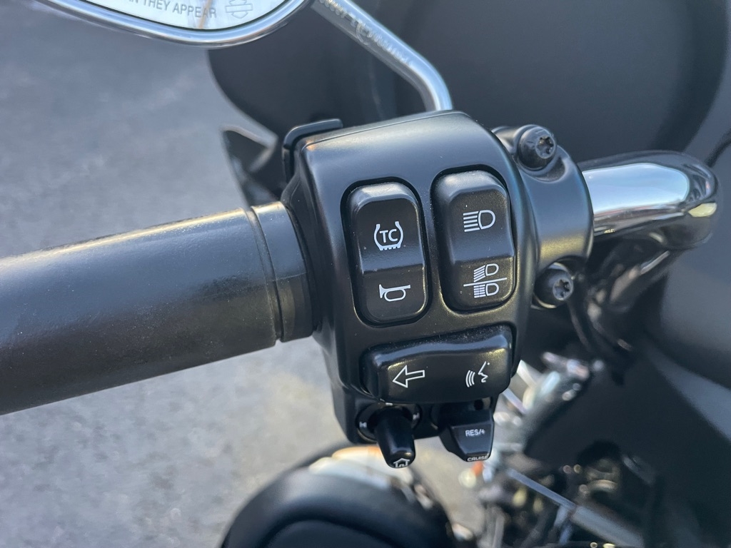 Harley-Davidson FLHTCUTG  2021