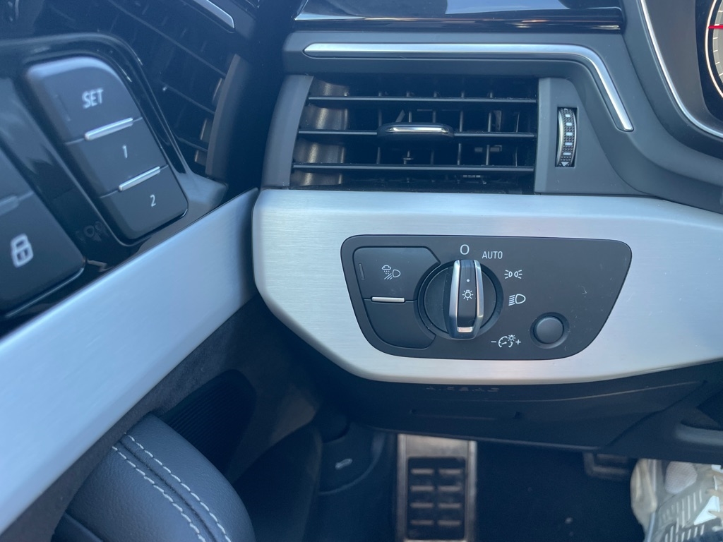 Audi A4 Prestige 40 TFSI quattro 2023