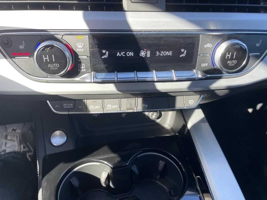 Audi A4 Prestige 40 TFSI quattro 2023