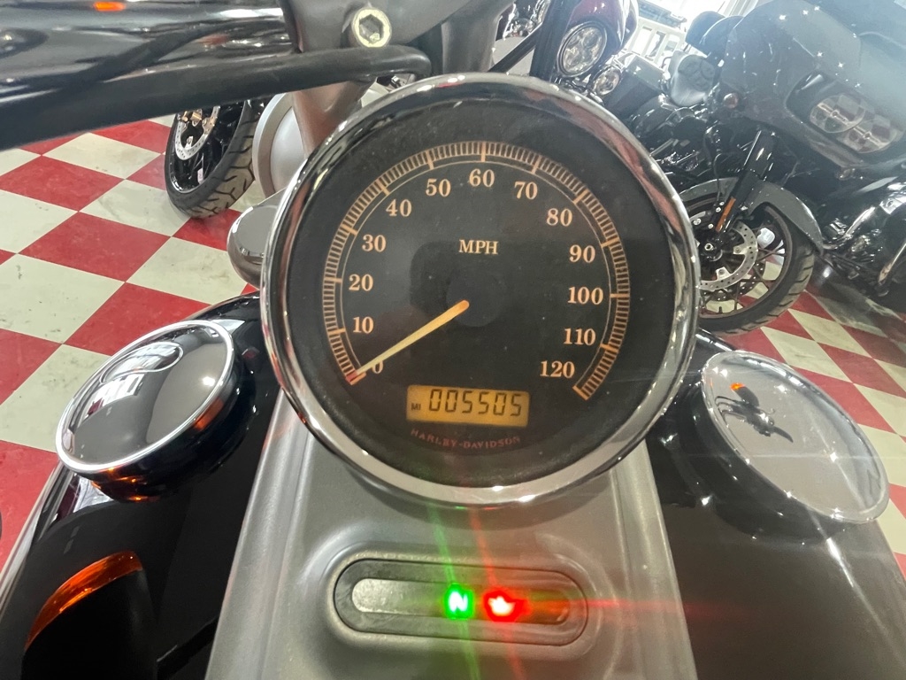 Harley-Davidson FXCW  2008