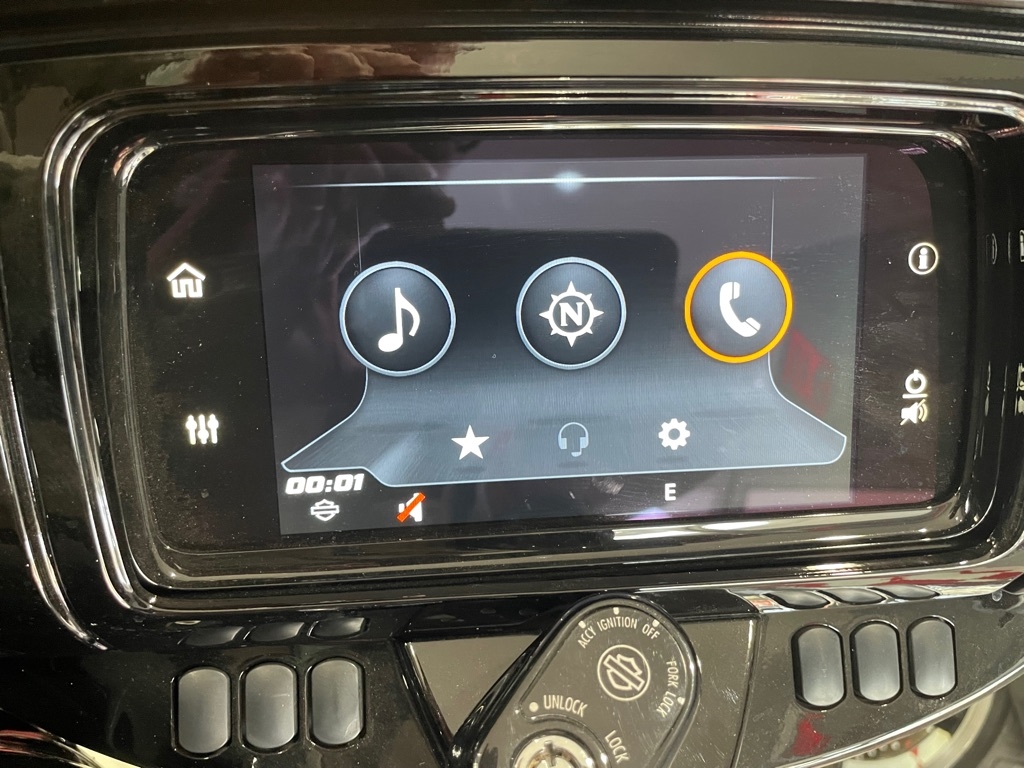 Harley-Davidson FLHXS  2023