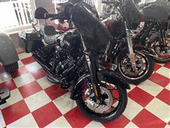 2023 Harley-Davidson FLHXS 