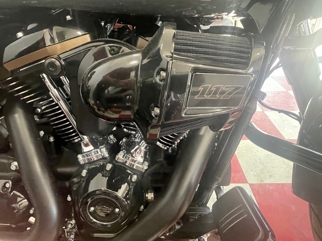 Harley-Davidson FLTRXST  2022