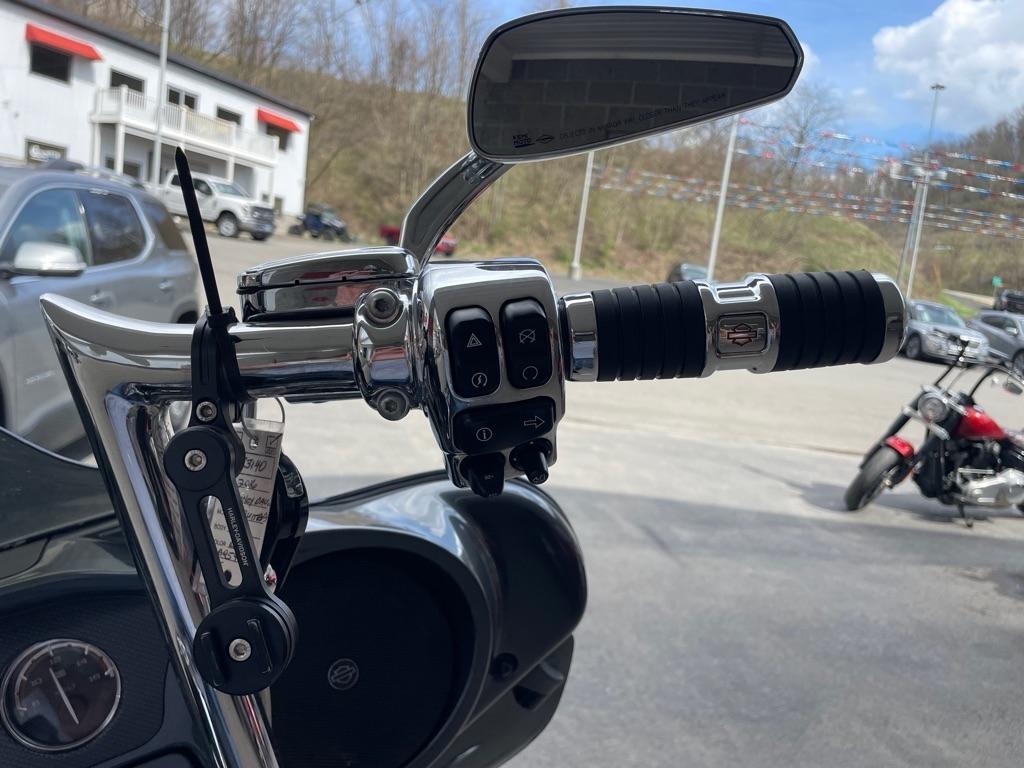 Harley-Davidson FLHTKSE  2016