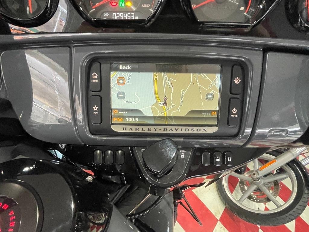 Harley-Davidson FLHXSE  2018