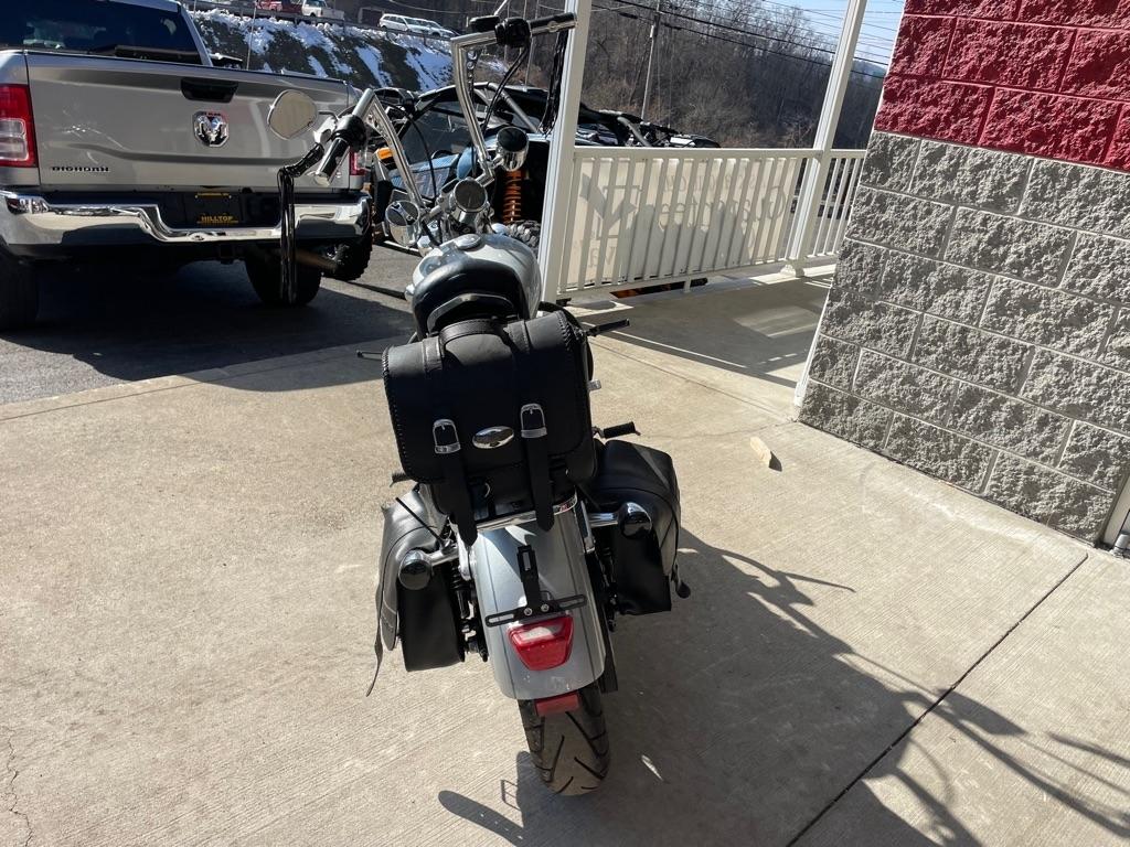 Harley-Davidson XL1200C  2012