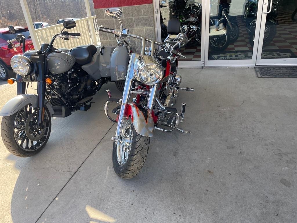 Harley-Davidson FLSTFSE  2005